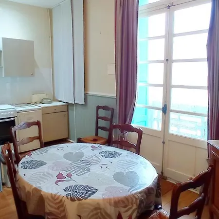 شقة Le Tourbillon